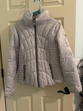 Guess Light Gray Quilted Puffer Jacket - Women's